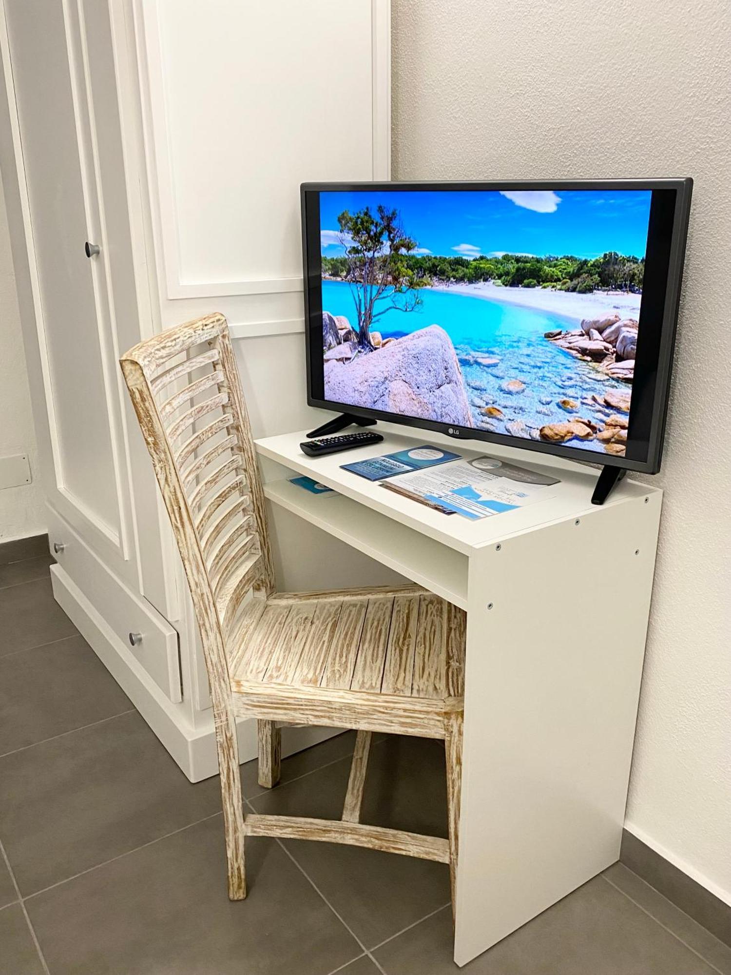 Cala Reale Rooms Marinella Santa Marinella Εξωτερικό φωτογραφία